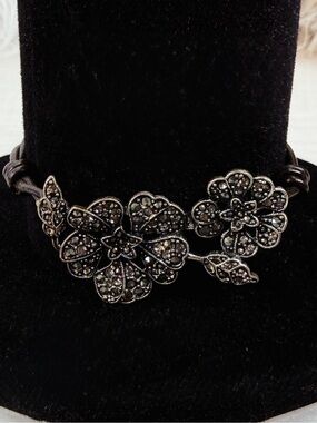 Vintage black Crystal Butterfly Accent bracelet